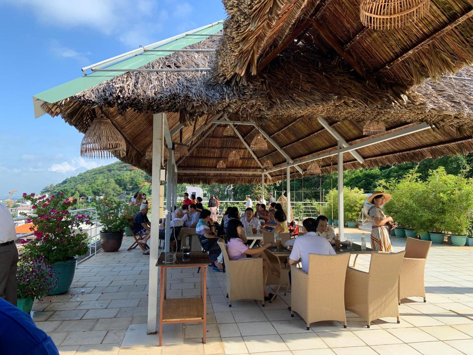Ananas Beach Hotel ブンタオ エクステリア 写真