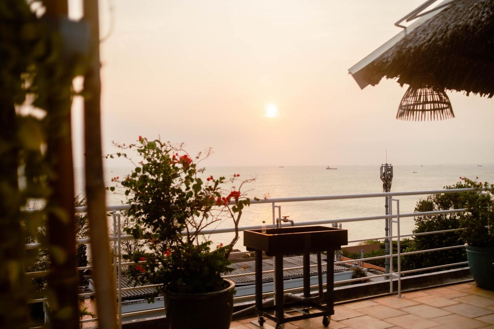 Ananas Beach Hotel ブンタオ エクステリア 写真